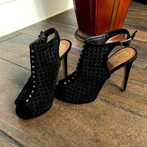 Vince Camino US 5 1/2 Heels